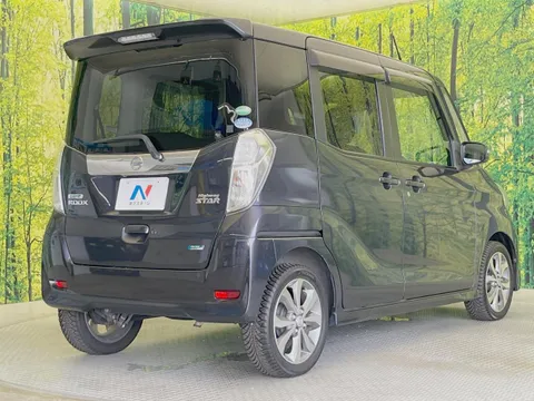 Nissan Dayz Roox
