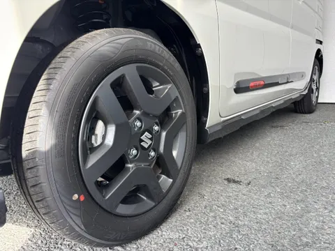 Suzuki Spacia Gear