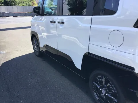 Mitsubishi Delica Mini
