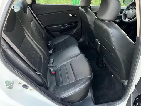 Kia K2