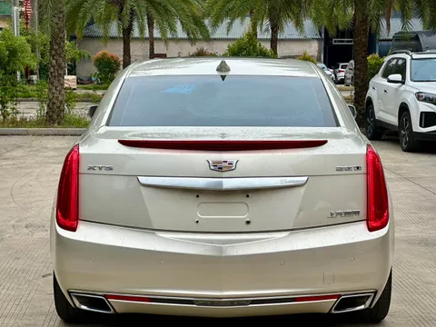 Cadillac XTS