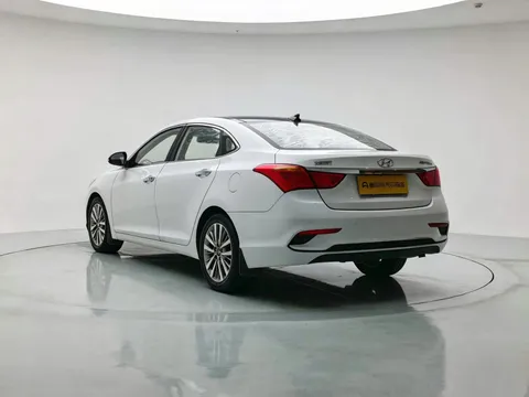 Hyundai Mistra