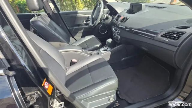 Renault SM3