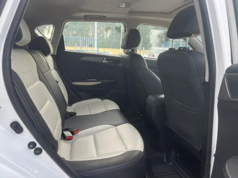 Changan CS35