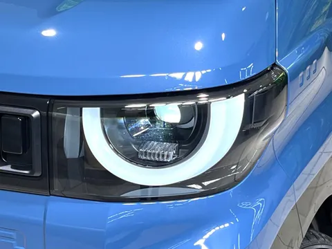 Mitsubishi Delica Mini