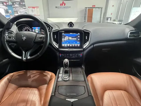 Maserati Ghibli