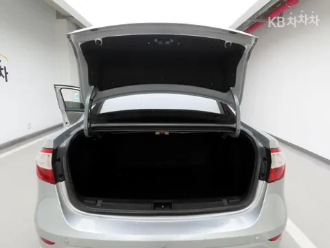 Renault SM3