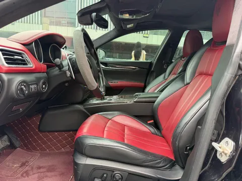 Maserati Ghibli