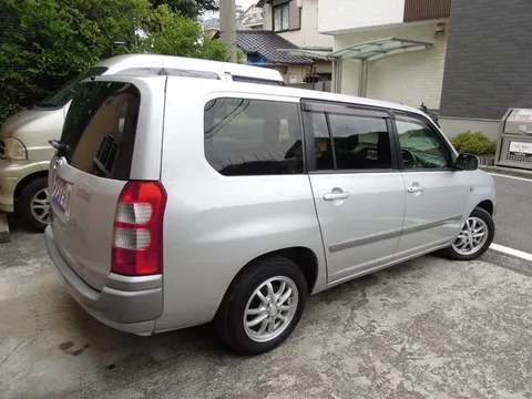 Toyota Succeed Wagon