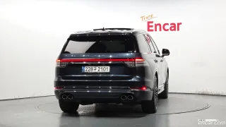 Lincoln Aviator