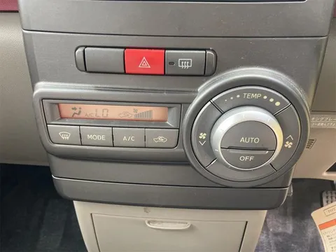 Toyota Pixis Space