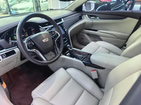 Cadillac XTS