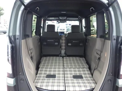 Honda N-BOX Joy