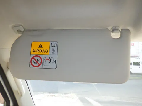 Mitsubishi Minicab Van