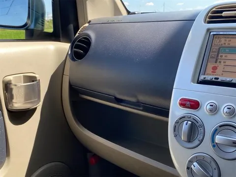 Nissan Otti