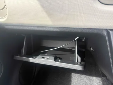 Daihatsu Mira Tocot