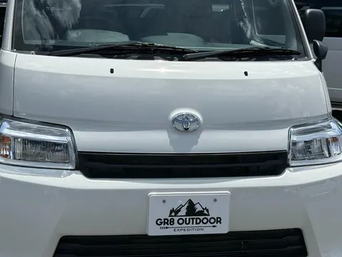 Toyota TownAce Van