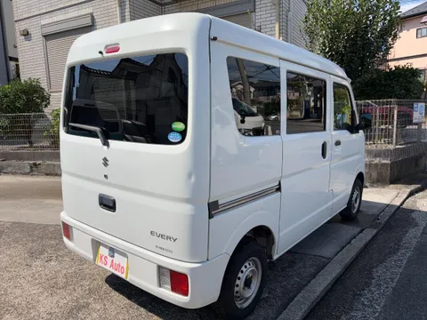 Suzuki Every