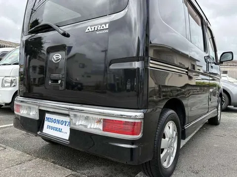 Daihatsu Atrai Wagon