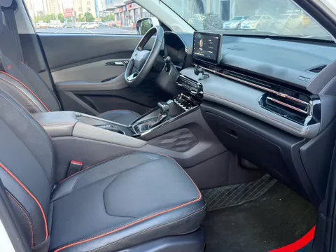 Baojun RS-3