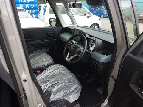 Suzuki Spacia Base