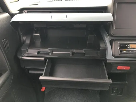 Suzuki Spacia Base