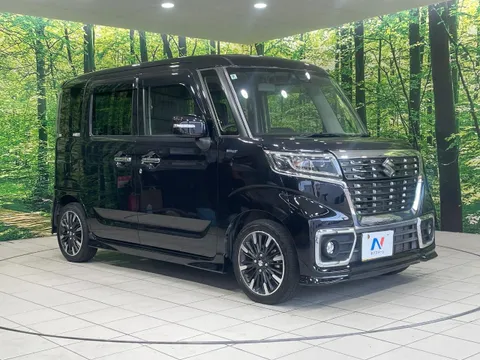 Suzuki Spacia Custom