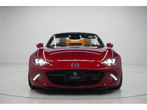 Mazda MX-5 (Roadster)