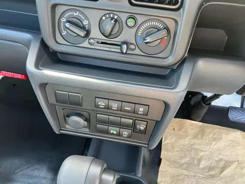Nissan Clipper Truck
