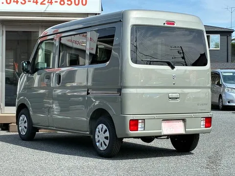 Suzuki Every