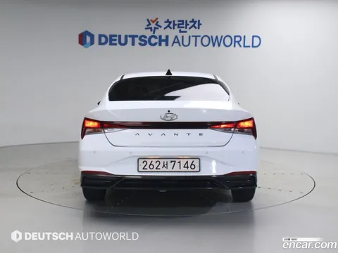 Hyundai Elantra (Avante)