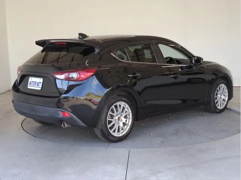 Mazda Axela Sport