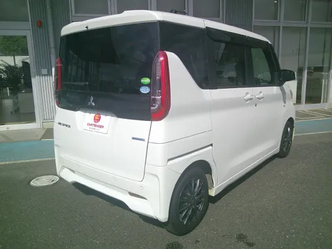 Mitsubishi eK Space
