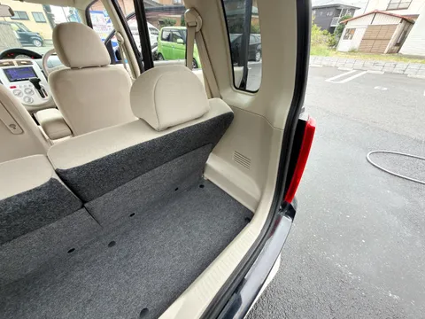 Nissan Otti
