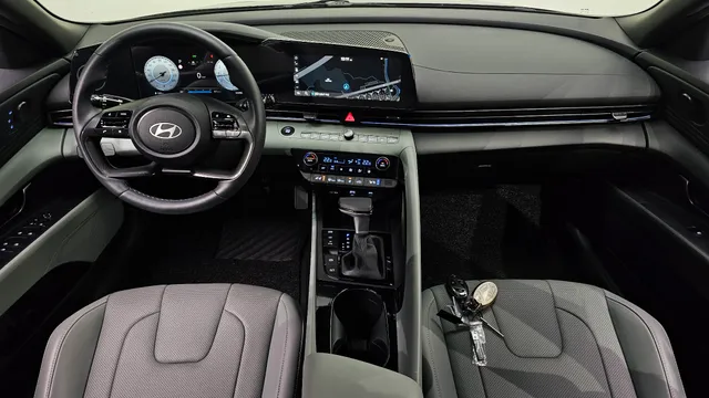 Hyundai Elantra (Avante)