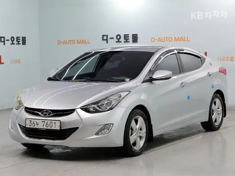 Hyundai Elantra (Avante)