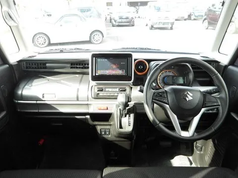 Suzuki Spacia Gear