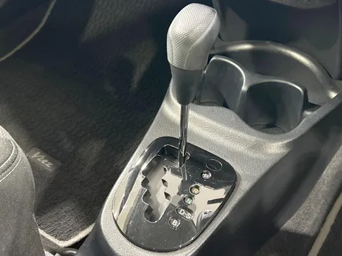 Toyota Yaris (Vitz)
