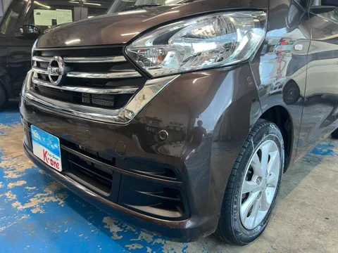 Nissan Dayz Roox
