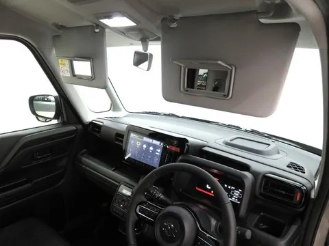 Suzuki Spacia Gear