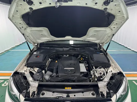 Mercedes-Benz Mercedes-Benz GLC