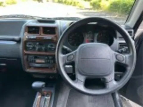 Mitsubishi Pajero JR