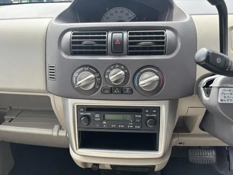 Nissan Otti