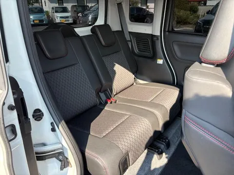 Suzuki Spacia Custom