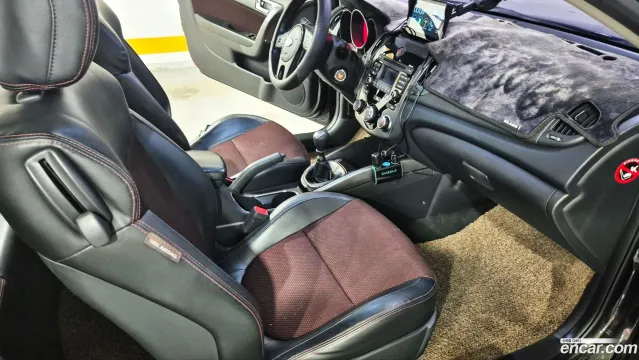 Kia Cerato (Forte)