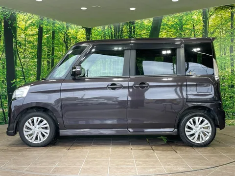 Suzuki Spacia Custom