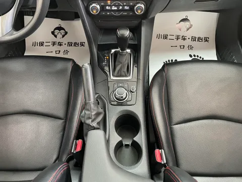 Mazda Mazda 3