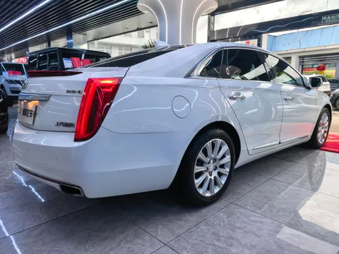 Cadillac XTS