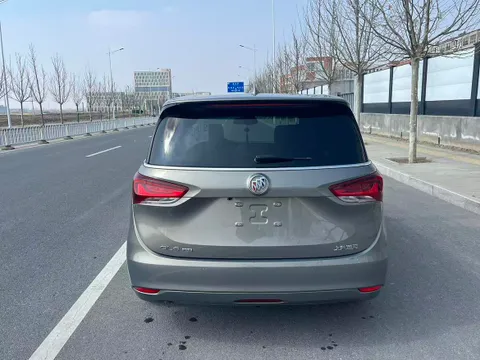 Buick GL6