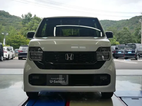 Honda N-WGN Custom